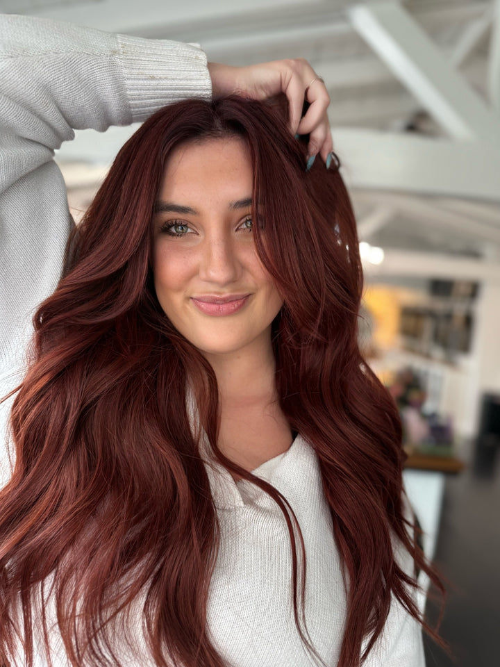 Lisa Genius Wefts